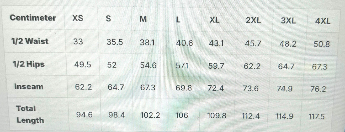 A size measurement chart showing centimeter measurements for clothing sizes XS through 4XL, including 1/2 waist, 1/2 hips, inseam, and total length.